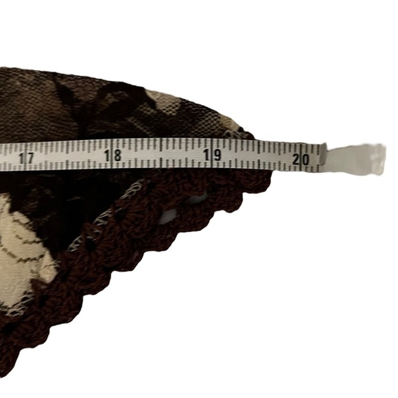 Beautiful ESHA Designs Floral Brown and Cream Lacy Asymmetric Top, Plus size - Picture 14 of 16